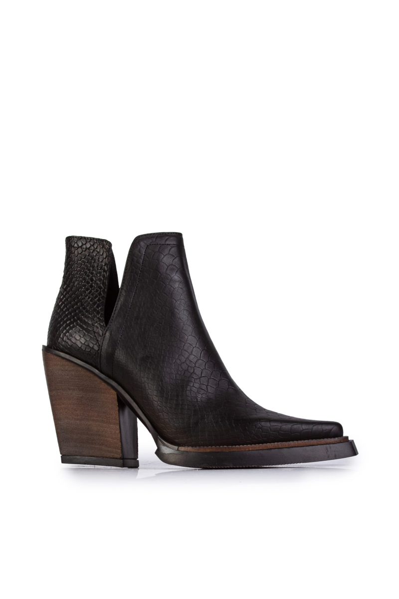 Bohemia Shoes