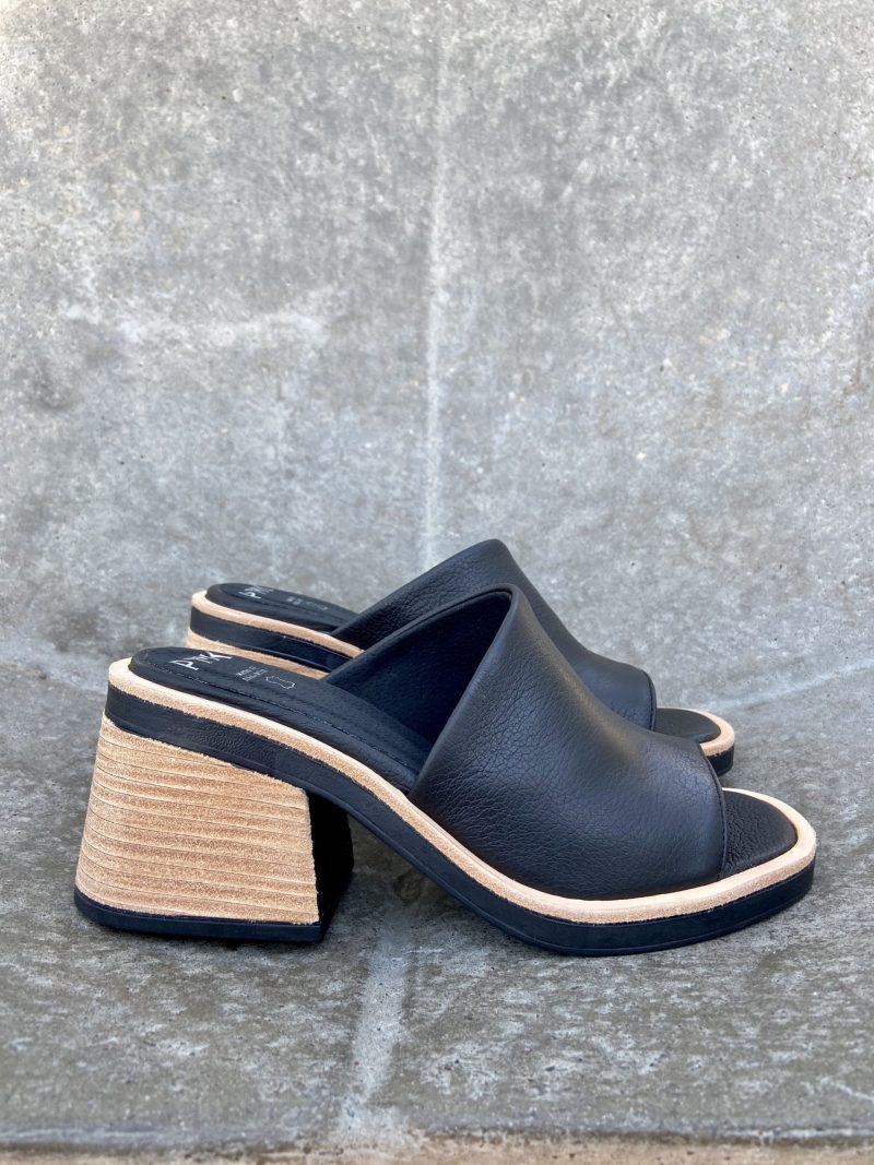 Bohemia Shoes