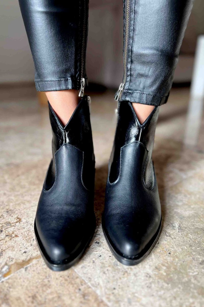 Bohemia Shoes