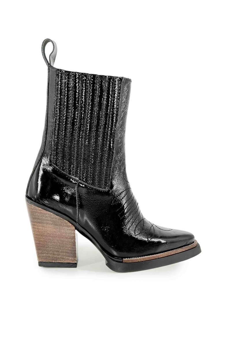 Bohemia Shoes
