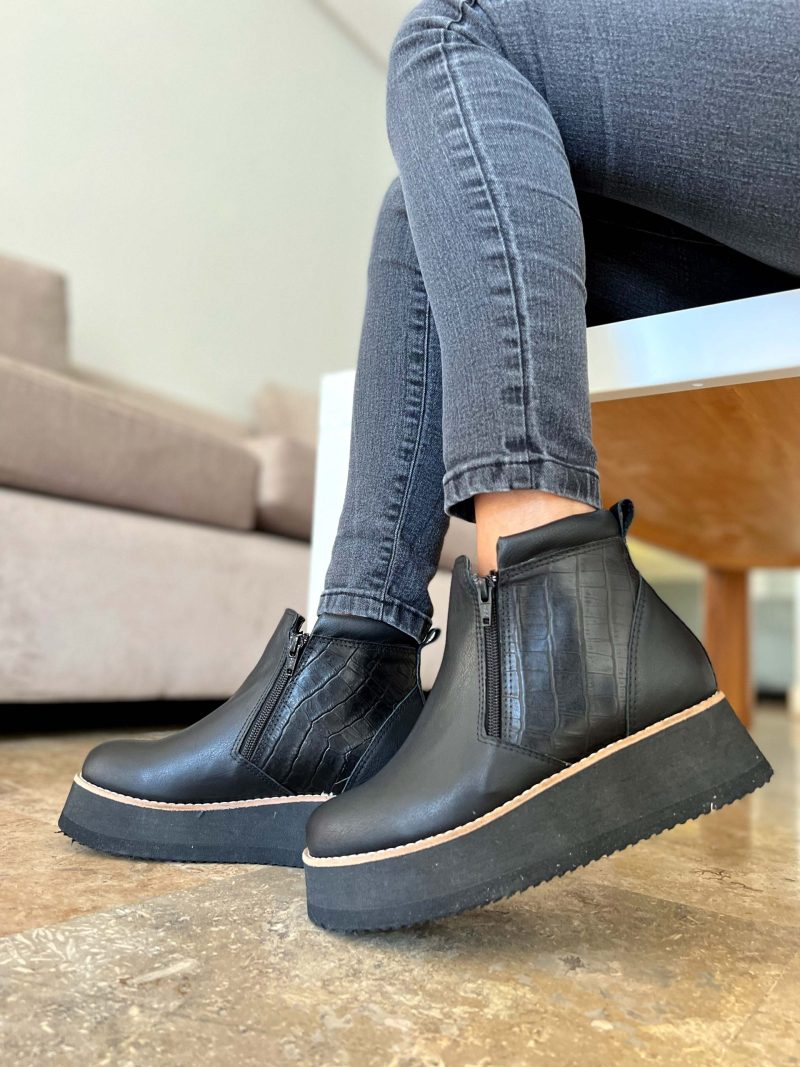 Bohemia Shoes